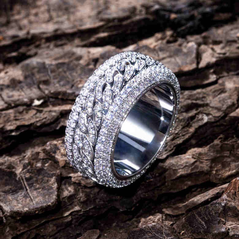 Rotatable Cuban Ring in White Gold